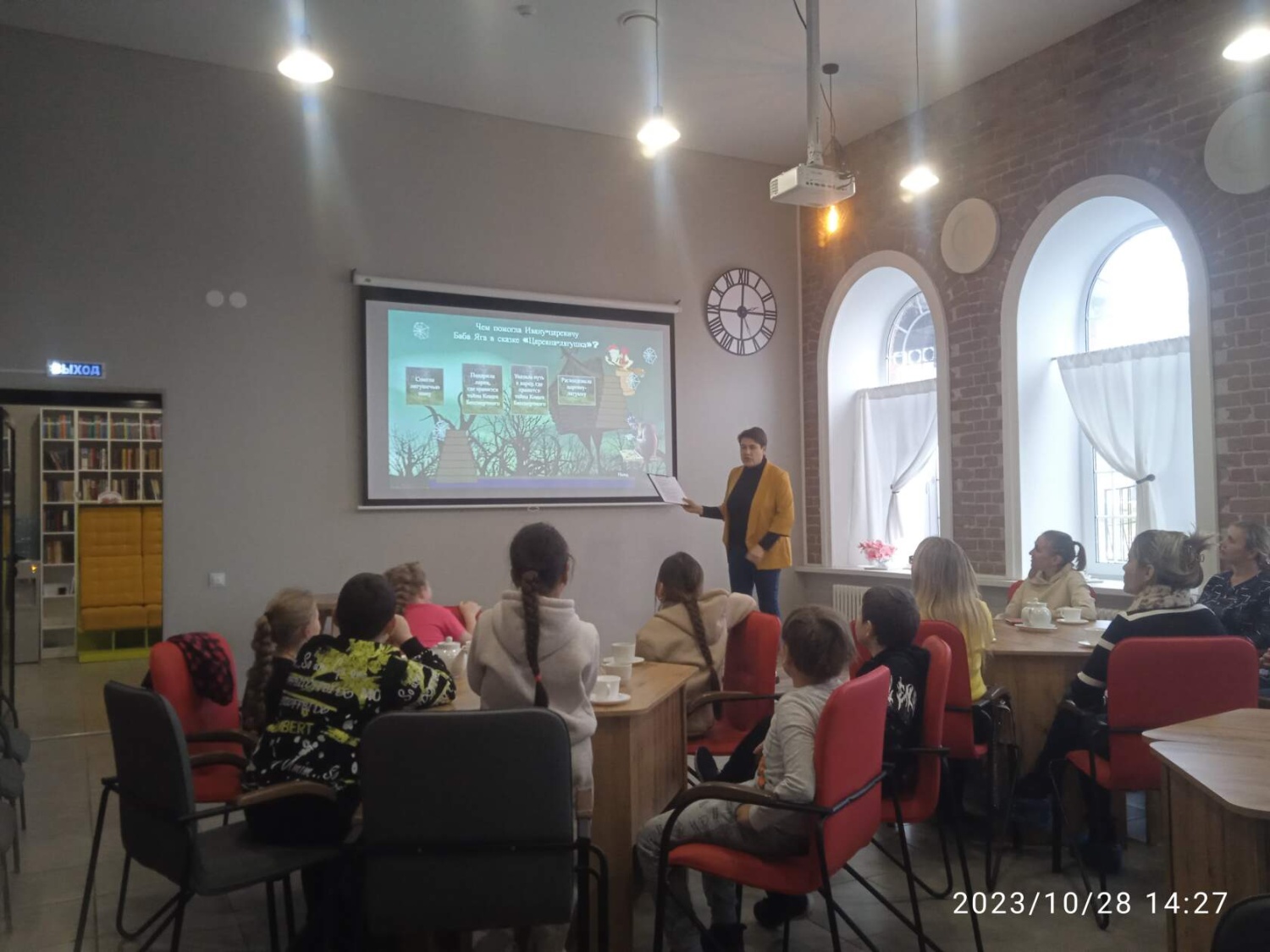 Семейный клуб «Вместе» в Мокшанской районной библиотеке продолжает свою работу. 
