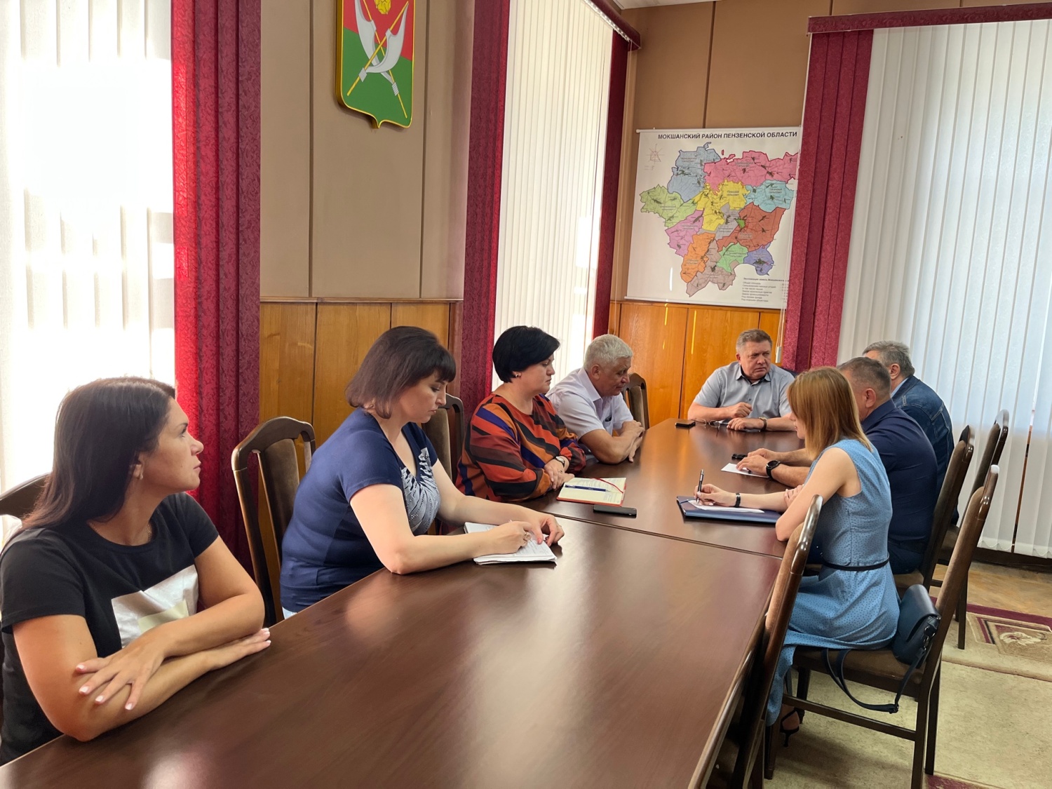 Глава Мокшанского района Н.Н. Тихомиров провел рабочее совещание Глава Мокшанского района Н.Н. Тихомиров провел рабочее совещание