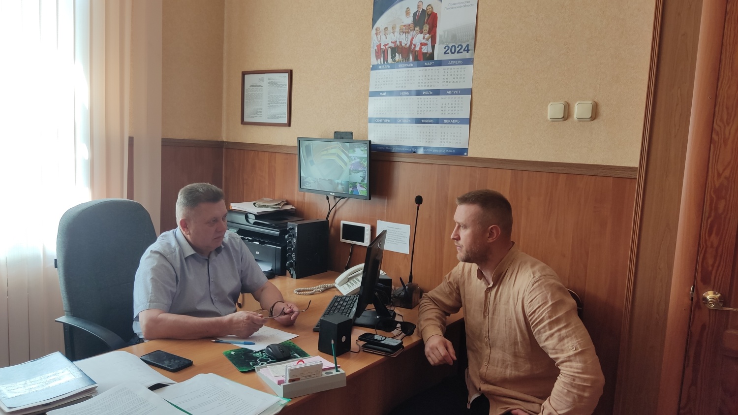 Глава Мокшанского района Н.Н.Тихомиров провел очередной прием граждан.