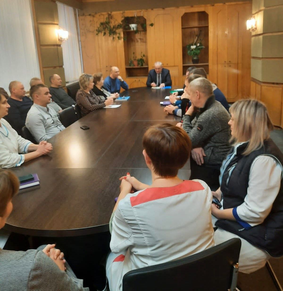 Прошла встреча трудового коллектива ООО «Невский кондитер» с заместителем главы администрации Мокшанского района - начальником отдела экономики, земельных и имущественных отношений Алексеем Кузнецовым.