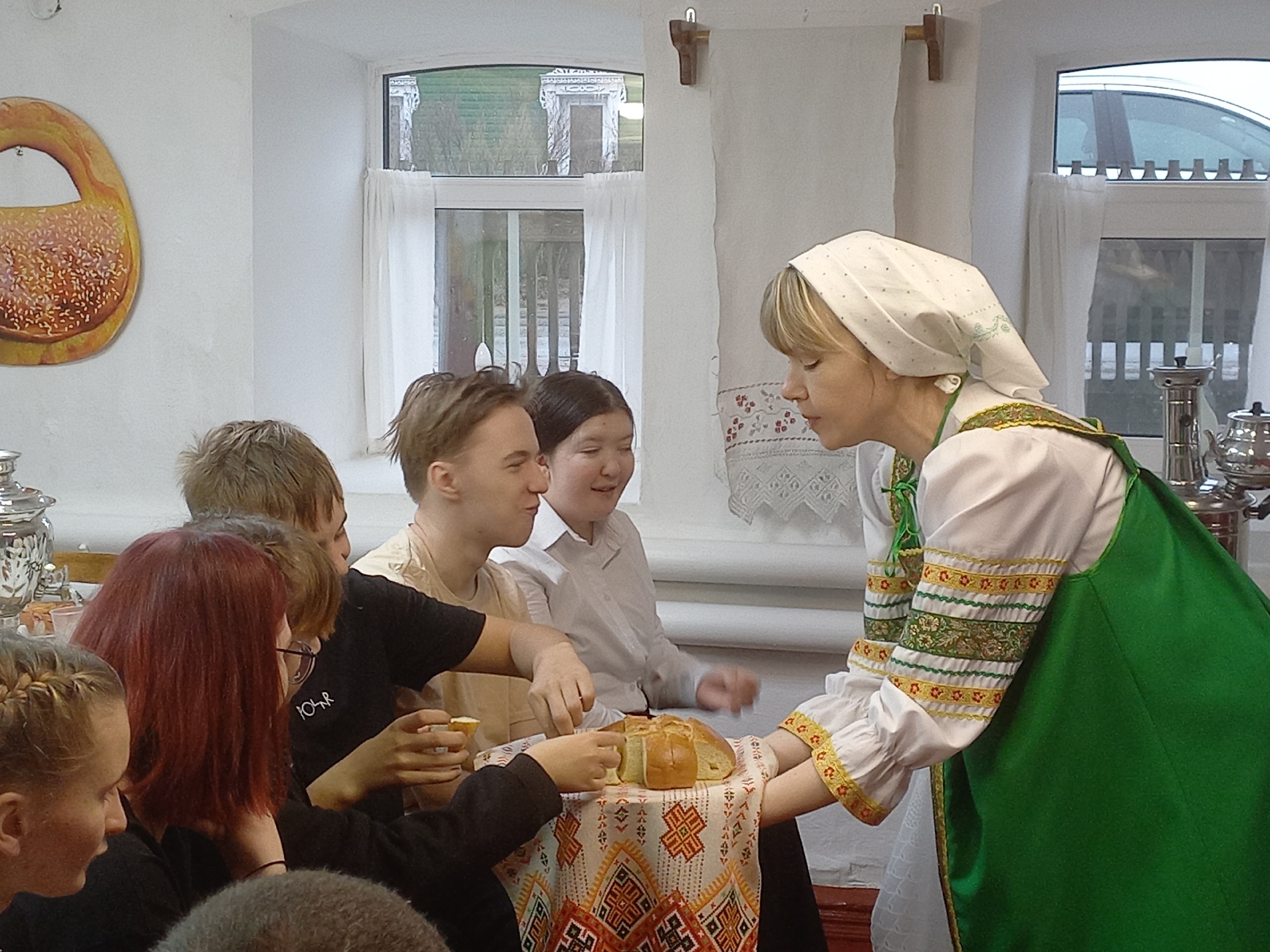 В музее А. Малышкина прошло интерактивно-познавательное занятие "Вечёрки в русской светёлке"