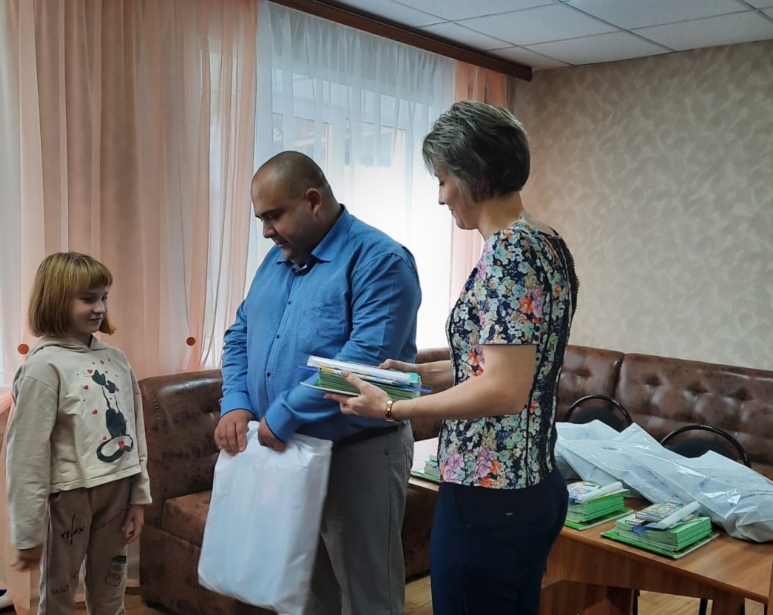 Акция «Собери ребенка в школу»  