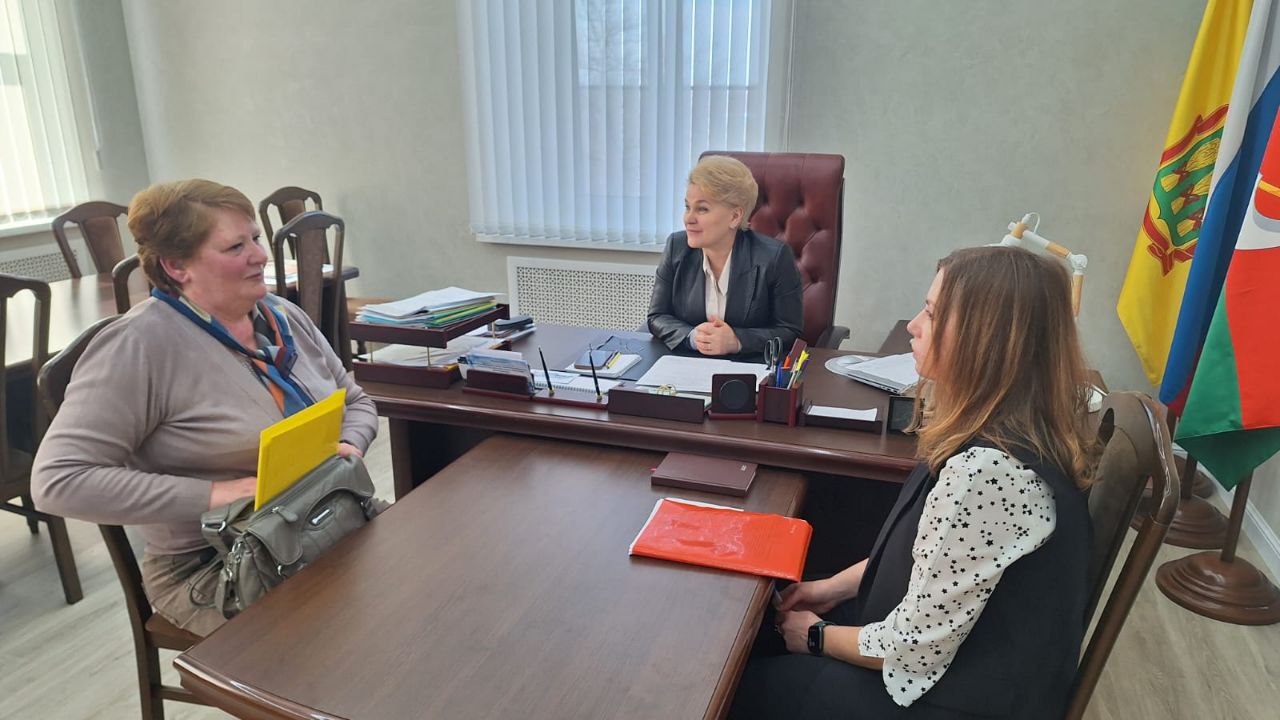 Глава Мокшанского района Решетченко А.В. провела прием граждан по личным вопросам