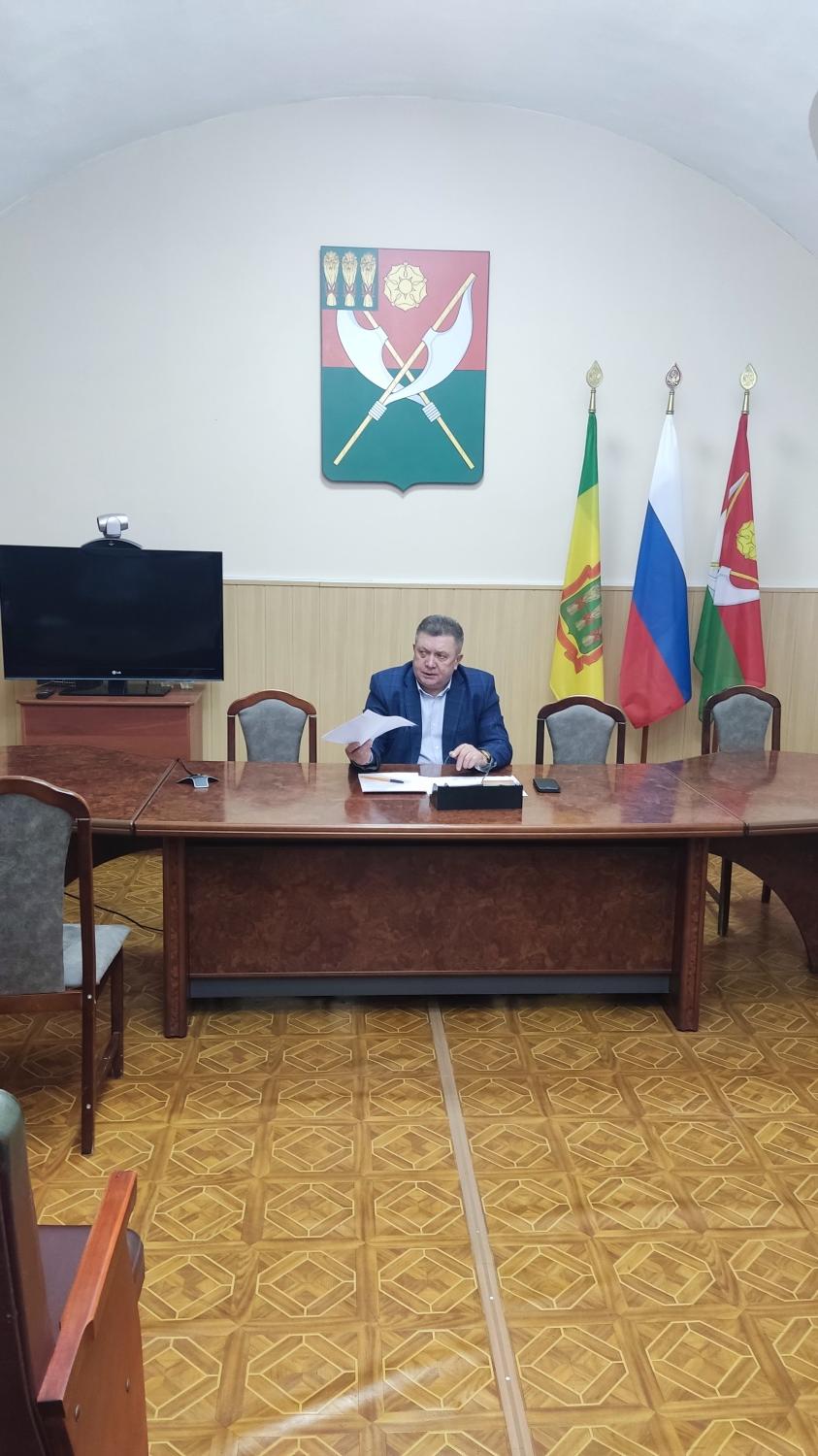 28.11.2023 глава Мокшанского района Н.Н.Тихомиров провел совещание по вопросам социально-экономического характера 28.11.2023 глава Мокшанского района Н.Н.Тихомиров провел совещание по вопросам социально-экономического характера