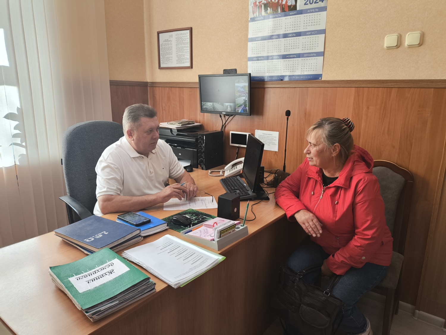 Глава Мокшанского района Н.Н.Тихомиров провел очередной прием граждан.
