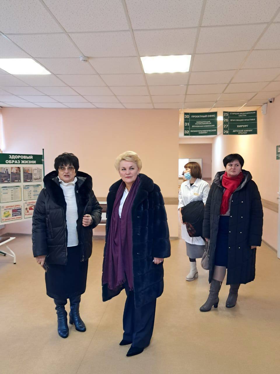 Исполняющий полномочия главы Мокшанского района Решетченко А.В. совместно с руководителем аппарата администрации Мокшанского района Гришиной Е.В. и заместителем главы администрации Жучкиной Е.В. посетила ГБУЗ "Мокшанская районная больница". Исполняющий полномочия главы Мокшанского района Решетченко А.В. совместно с руководителем аппарата администрации Мокшанского района Гришиной Е.В. и заместителем главы администрации Жучкиной Е.В. посетила ГБУЗ "Мокшанская районная больница".