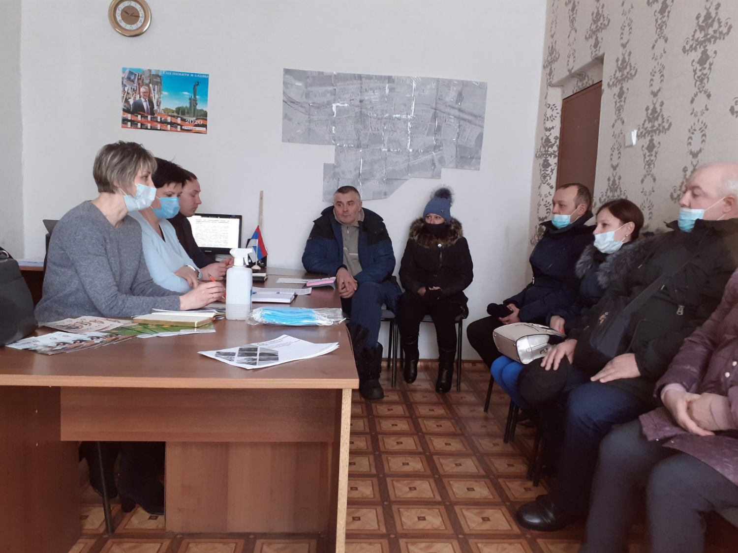 12 февраля 2021 года в Нечаевской сельской администрации состоялась встреча межведомственной комиссии по вопросам оказания государственной социальной помощи на основании социального контракта с жителями с.Нечаевка.