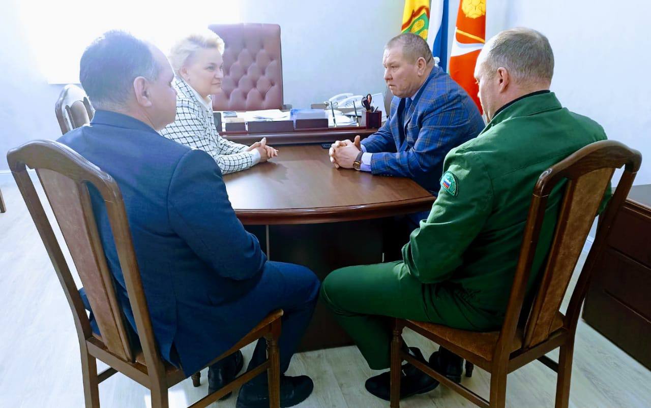 Мокшанский район посетил министр лесного, охотничьего хозяйства и природопользования Пензенской области Ришат Алтынбаев