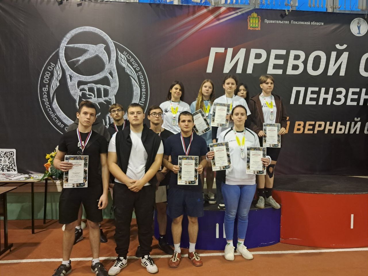 Мокшанские спортсмены успешно выступили на Кубке Пензенской области по гиревому спорту. 