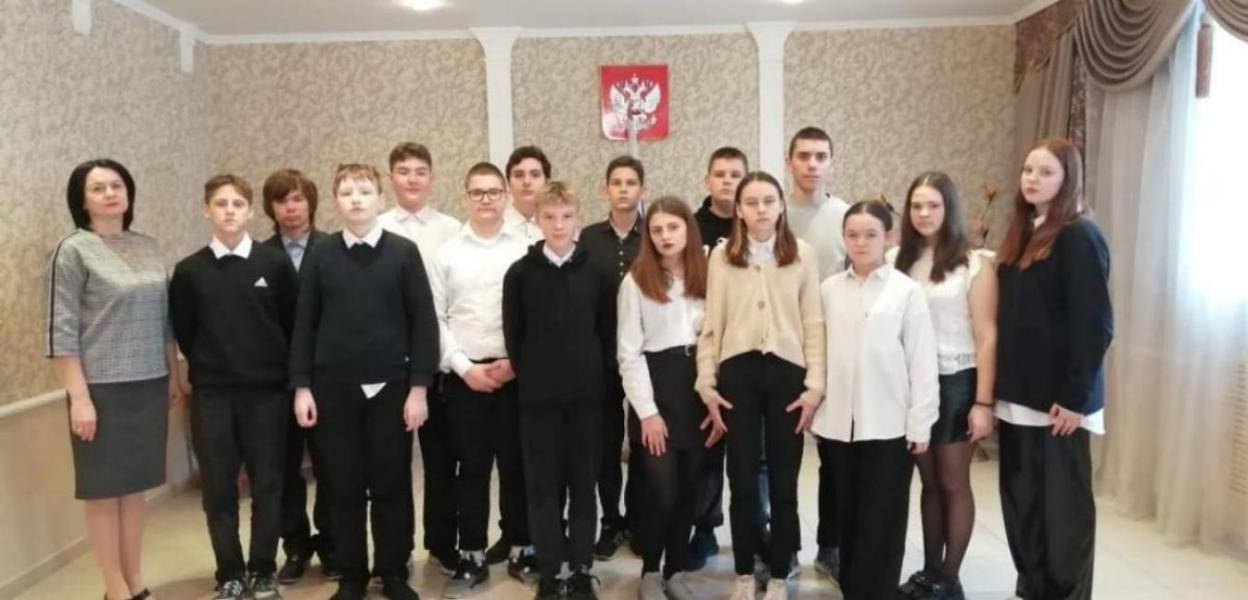 «Права несовершеннолетних при государственной регистрации актов гражданского состояния и предоставление услуг в сфере регистрации актов гражданского состояния в электронном виде». «Права несовершеннолетних при государственной регистрации актов гражданского состояния и предоставление услуг в сфере регистрации актов гражданского состояния в электронном виде».