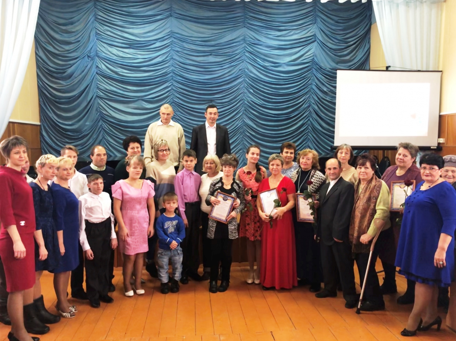 В Детской школе искусств, прошло праздничное мероприятие «Добру откроются сердца», посвящённое Международному Дню инвалидов.