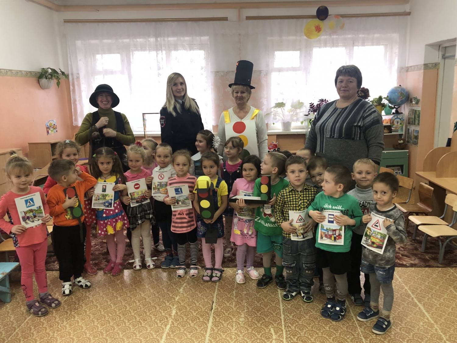 07 ноября 2018 года в МБДОУ ДС «Радуга» р.п. Мокшан  проведена  активная работа по профилактике детского травматизма.
