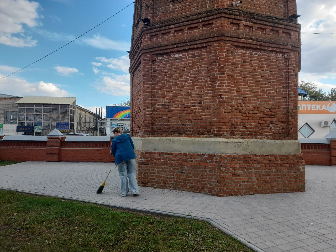 Прошла традиционная санитарная пятница Прошла традиционная санитарная пятница