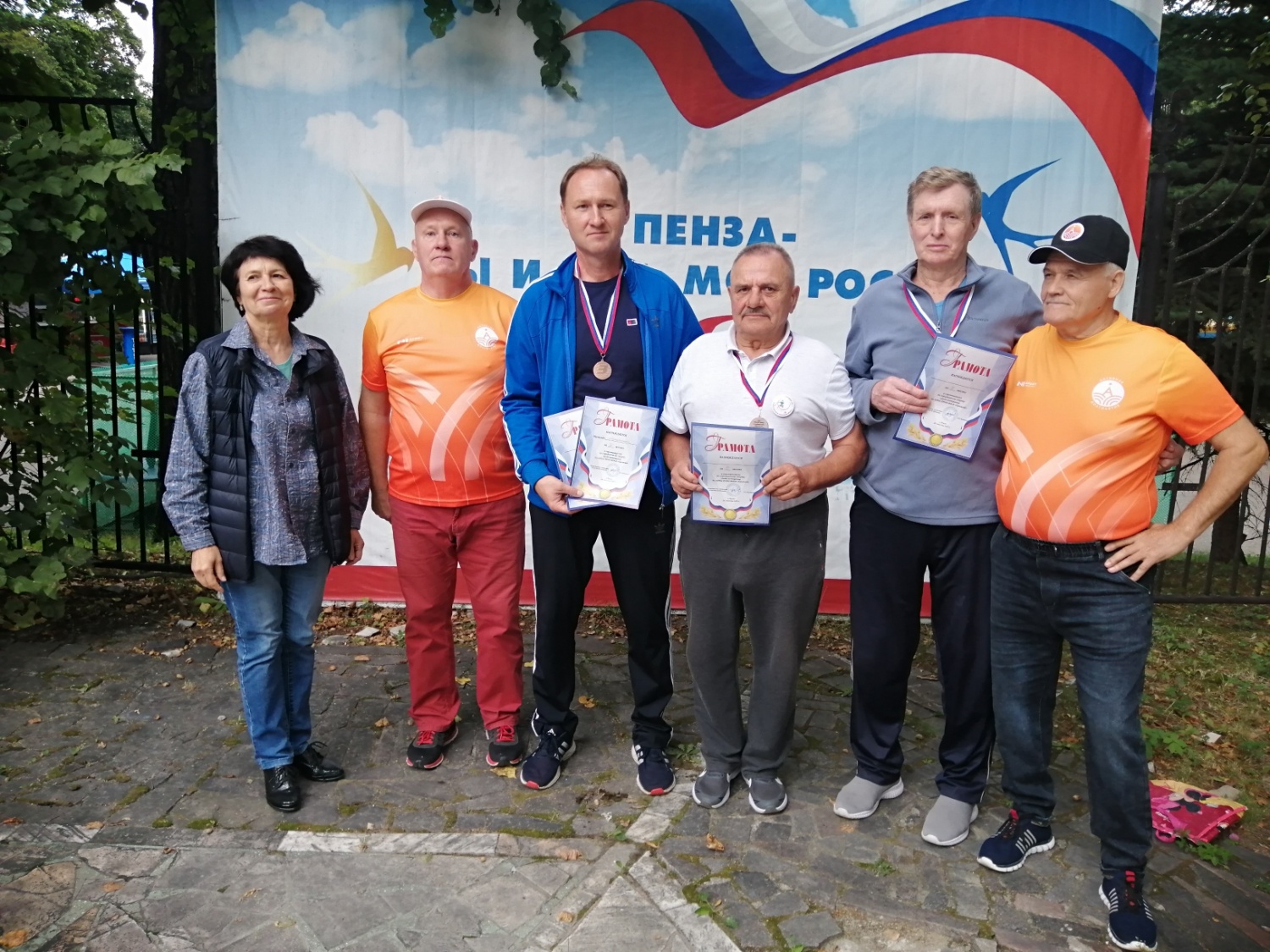 Ветераны спорта Мокшанского района стали призерами  соревнованиий по городошному спорту на Кубок ФОСК "УРОЖАЙ", посвященных 100-летие городков в России. 