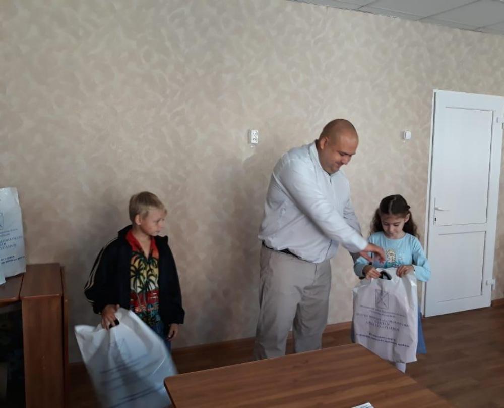 Благотворительная акция "Идём в школу!"