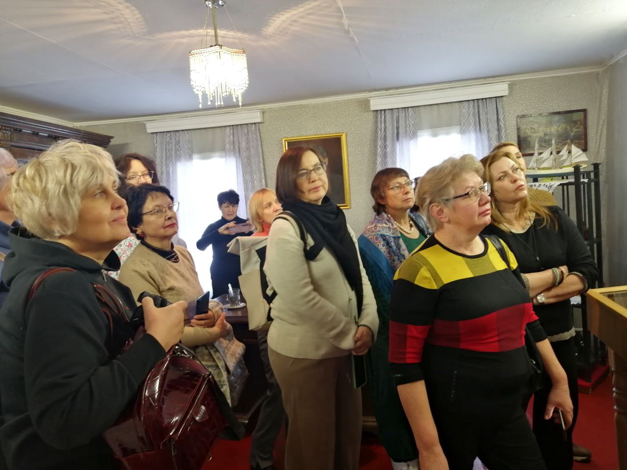 Гости из Москвы стали участниками театрализованной экскурсии "В гостях у семьи Малышкиных"