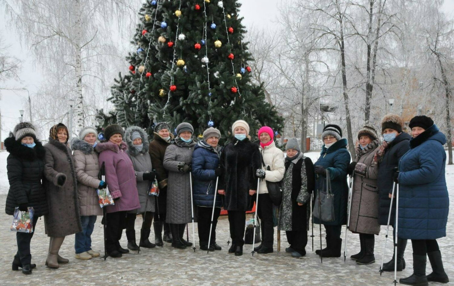 Поздравление ветеранов труда, членов клуба «Добрые встречи» с новым 2021 годом