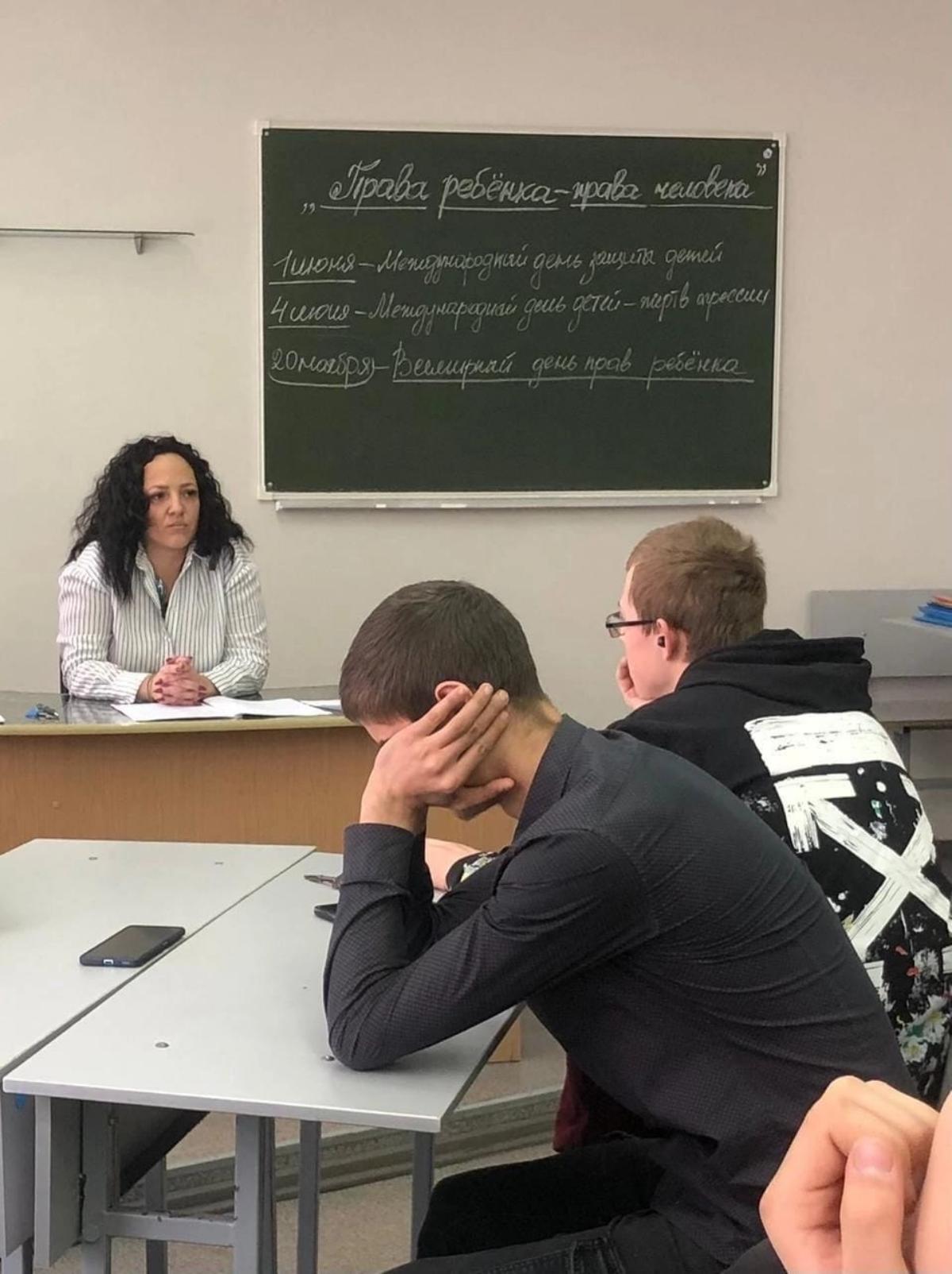 16 - 18. ноября 2022г. ГБПОУ ПО «МАТК» проведены уроки правой грамотности, беседы, консультации с приглашением юриста Пензенской области Хамдамовой Л.В. 16 - 18. ноября 2022г. ГБПОУ ПО «МАТК» проведены уроки правой грамотности, беседы, консультации с приглашением юриста Пензенской области Хамдамовой Л.В.