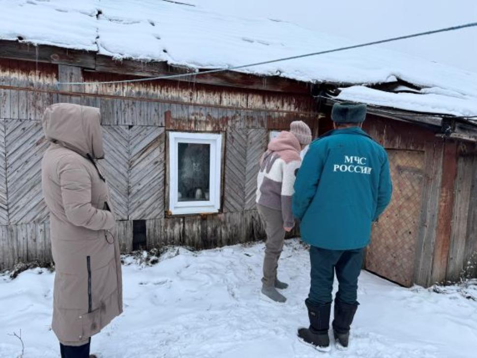 Продолжается работа по профилактике пожарной безопасности в жилом секторе