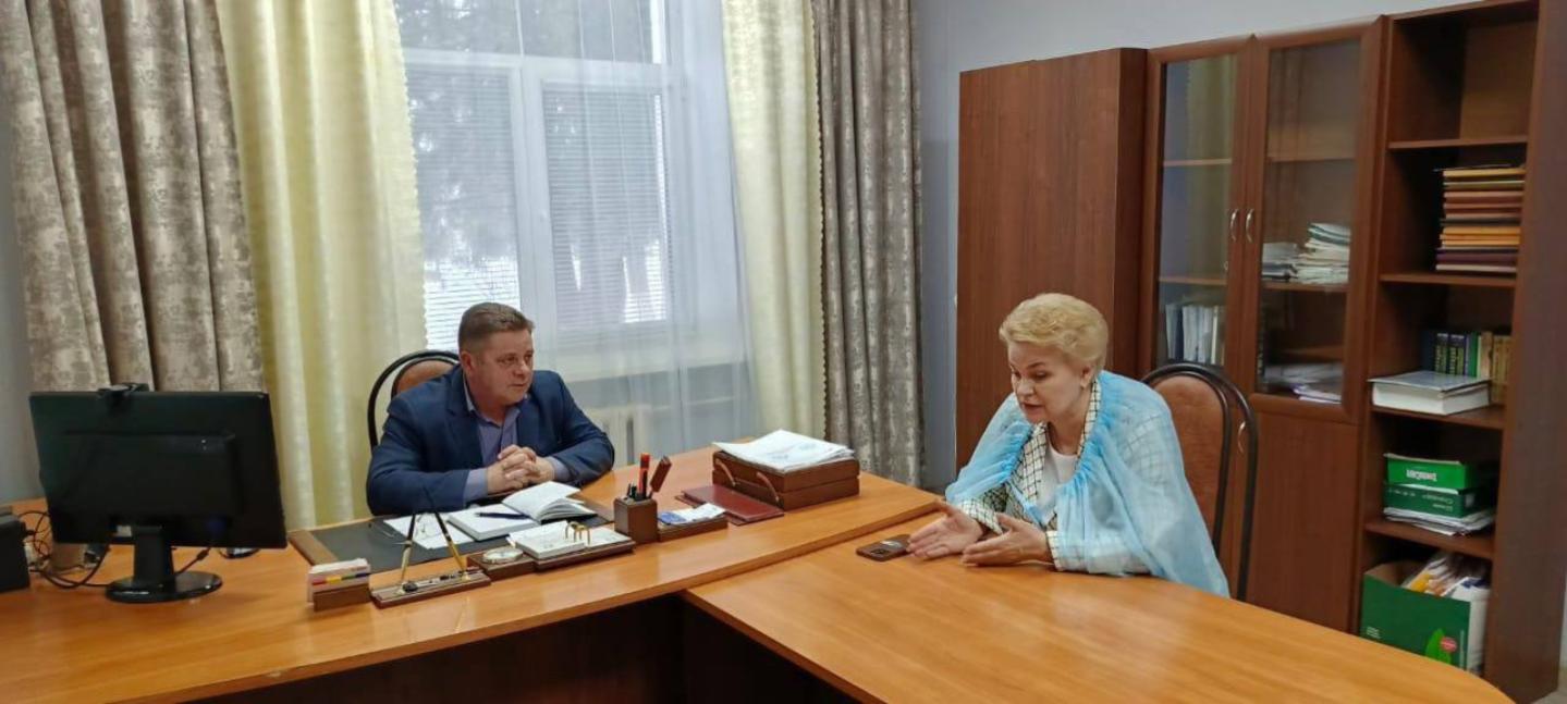 Глава Мокшанского района Решетченко А.В. посетила «Мокшанский психоневрологический интернат»