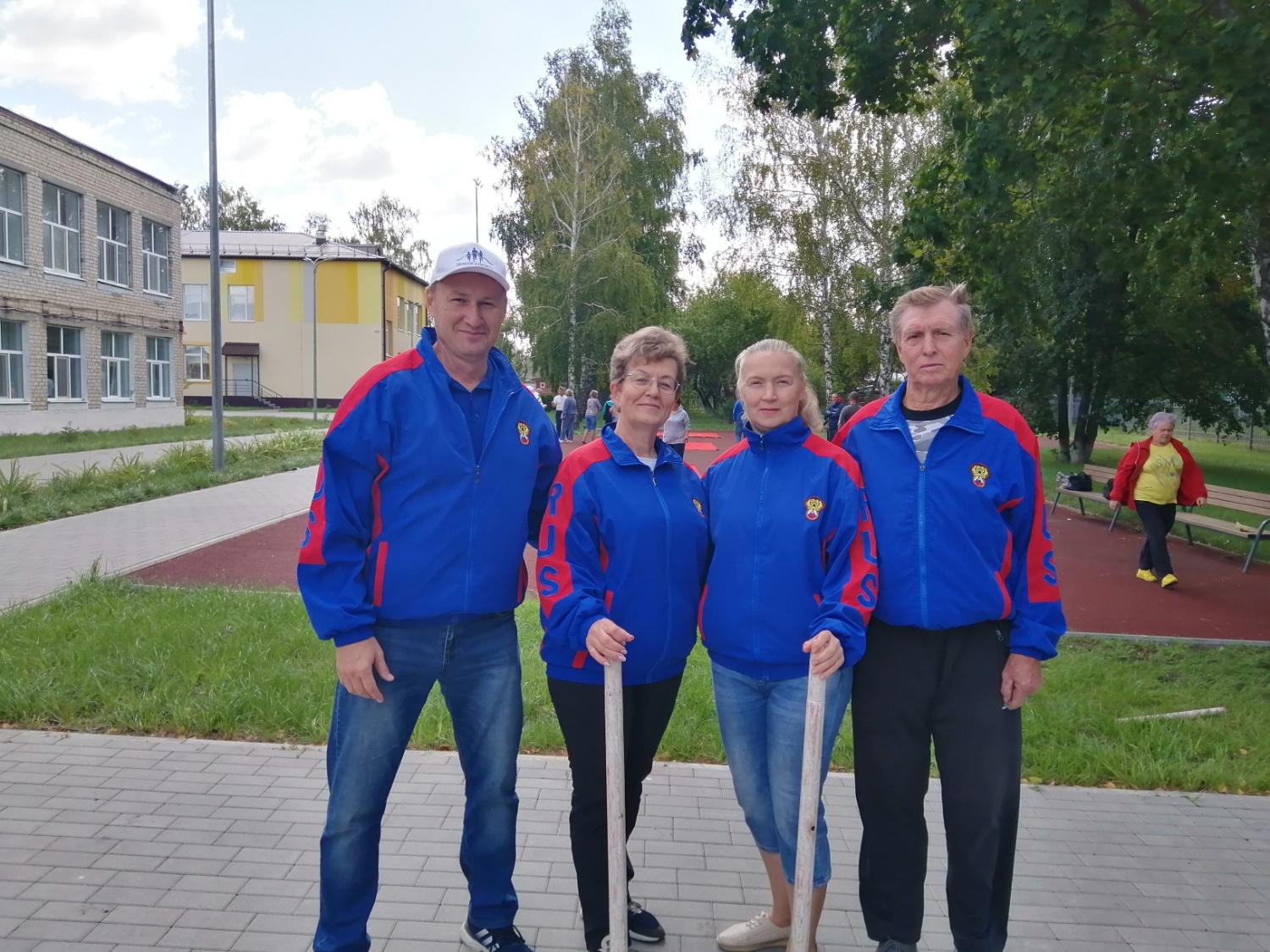Команда Мокшанского района приняла участие в межмуниципальных соревнованиях по городошному спорту среди ветеранов (50+) на Кубок ПРОО ФОСК «Урожай». Команда Мокшанского района приняла участие в межмуниципальных соревнованиях по городошному спорту среди ветеранов (50+) на Кубок ПРОО ФОСК «Урожай».