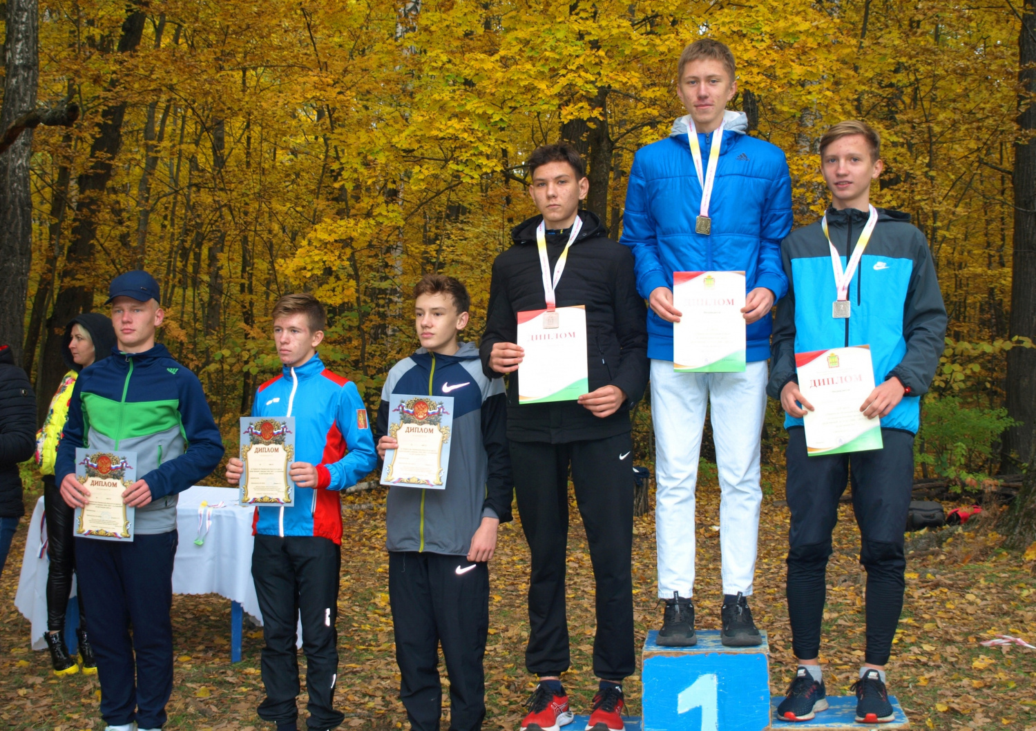 Чемпионатом и Первенством Пензенской области по кроссу завершился 7 этап Кубка Калинкина 2 октября 2021 г. в лесном массиве Засека. Чемпионатом и Первенством Пензенской области по кроссу завершился 7 этап Кубка Калинкина 2 октября 2021 г. в лесном массиве Засека.