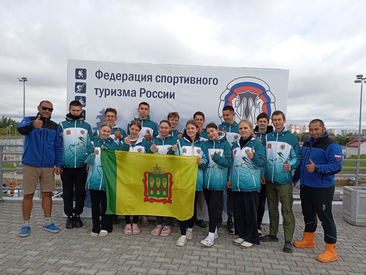 Спортсмены из Мокшанского района отличились на Всероссийских соревнованиях по спортивному туризму Спортсмены из Мокшанского района отличились на Всероссийских соревнованиях по спортивному туризму