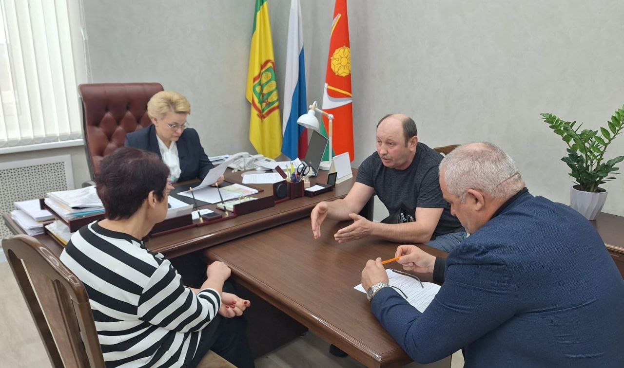 Глава Мокшанского района Решетченко А.В. провела личный прием граждан