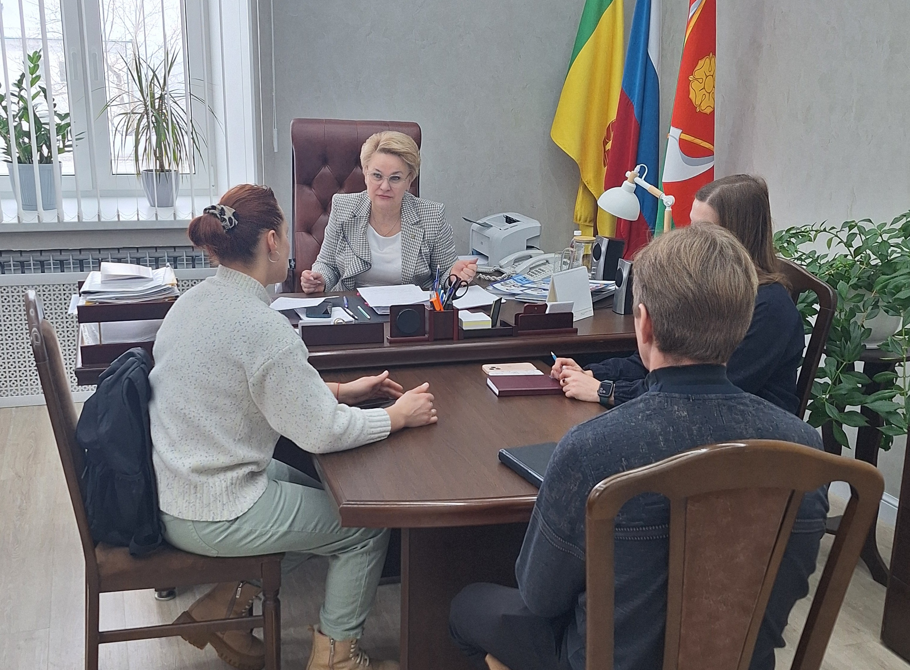 Глава Мокшанского района Алевтина Викторовна Решетченко провела личный прием граждан Глава Мокшанского района Алевтина Викторовна Решетченко провела личный прием граждан