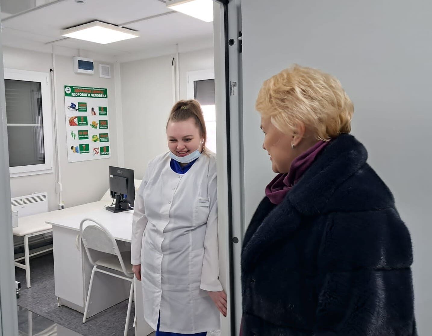 Исполняющий полномочия главы Мокшанского района Решетченко А.В. посетила фельдшерско-акушерские пункты Юровского сельсовета. Исполняющий полномочия главы Мокшанского района Решетченко А.В. посетила фельдшерско-акушерские пункты Юровского сельсовета.