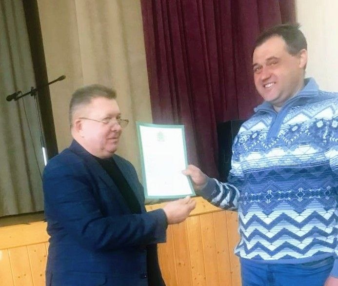 Глава Мокшанского района Н.Н.Тихомиров провел встречу с населением Рамзайского сельсовета, в ходе которой ознакомил присутствующих с итогами социально-экономического развития Мокшанского района за 2019-2023гг. и дальнейших перспективах его развития.