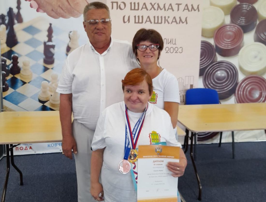 Мокшанская спортсменка Скачкова Ирина стала участницей чемпионата России по спорту лиц с поражением опорно-двигательного аппарата в дисциплине «шашки», который прошел во  Владивостоке