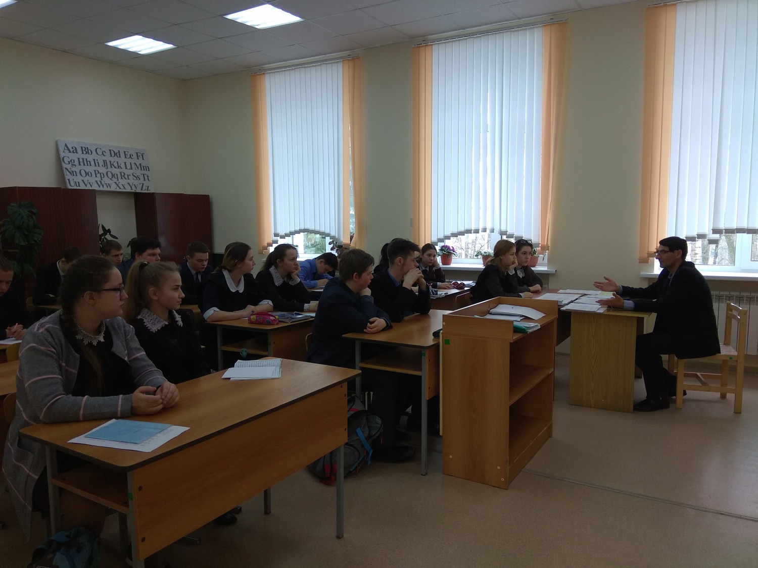 05.04.2019 педагог-психолог БППК Мокшанского района Шилов А.А. провел профилактическую работу с учащимися и педагогами МБОУ СОШ с.Рамзай. 
