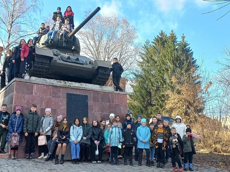 На базе общеобразовательных организаций Мокшанского района в период весенних каникул организована работа 9 лагерей с дневным пребыванием.