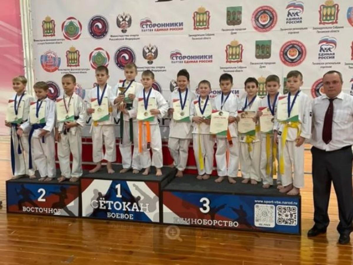 Спортсмены Мокшанского района - воспитанники Центра детского творчества р. п. Мокшан стали победителями первенства Пензенской области по восточному боевому единоборству Спортсмены Мокшанского района - воспитанники Центра детского творчества р. п. Мокшан стали победителями первенства Пензенской области по восточному боевому единоборству
