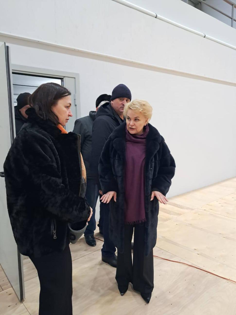 Глава Мокшанского района Решетченко А.В. посетила новый ФОК в с. Рамзай