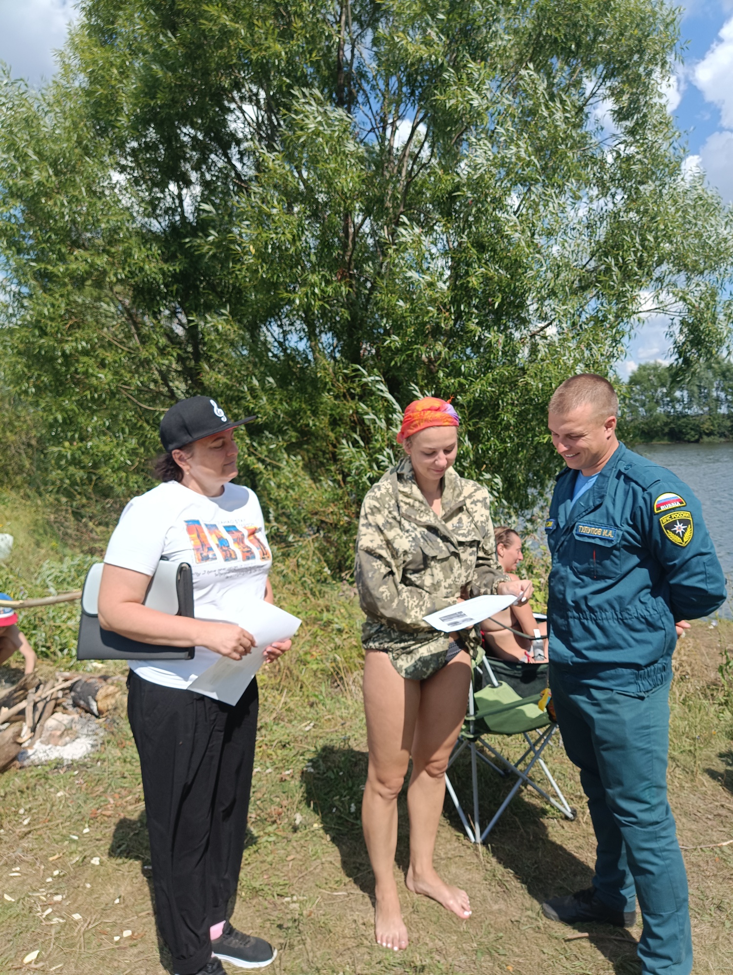 На территории Мокшанского района продолжаются рейды по инспектированию водоемов с целью профилактики несчастных случаев на воде. На территории Мокшанского района продолжаются рейды по инспектированию водоемов с целью профилактики несчастных случаев на воде.