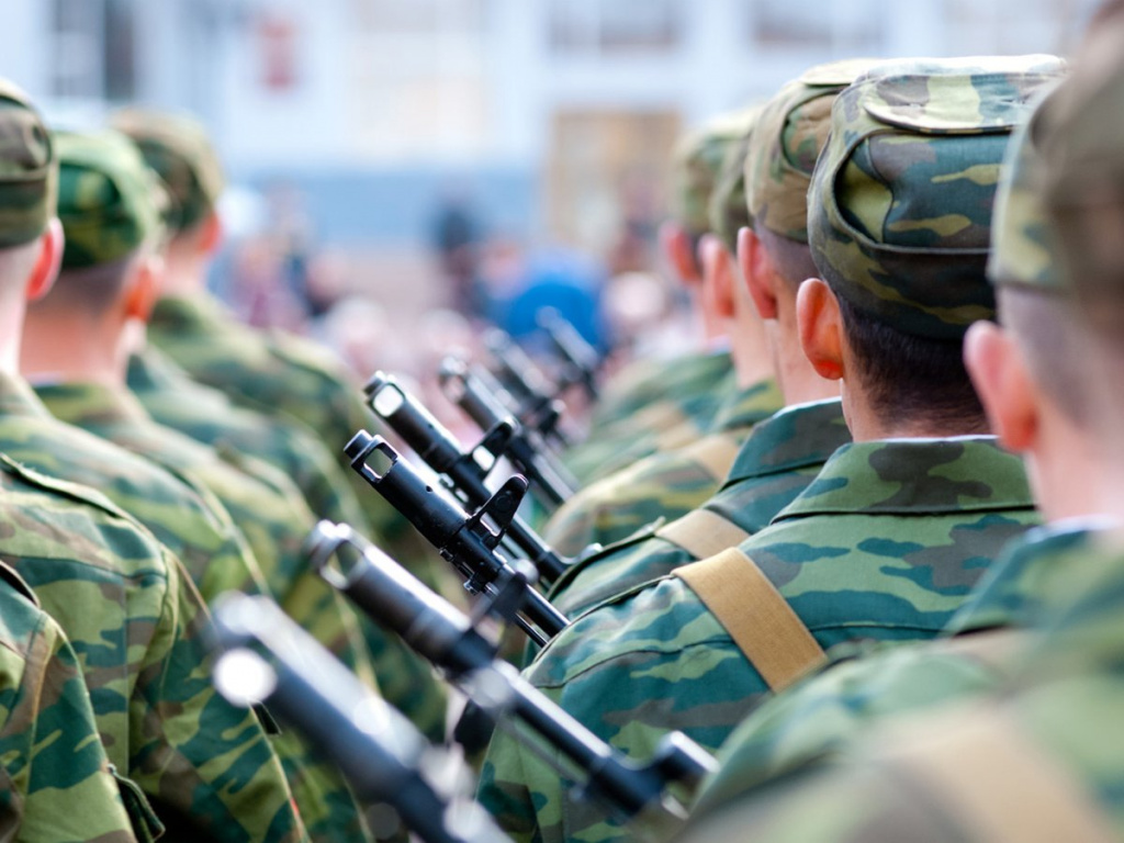 ВОЕННАЯ СЛУЖБА ПО КОНТРАКТУ В ВООРУЖЕННЫХ СИЛАХ РОССИЙСКОЙ ФЕДЕРАЦИИ ВОЕННАЯ СЛУЖБА ПО КОНТРАКТУ В ВООРУЖЕННЫХ СИЛАХ РОССИЙСКОЙ ФЕДЕРАЦИИ