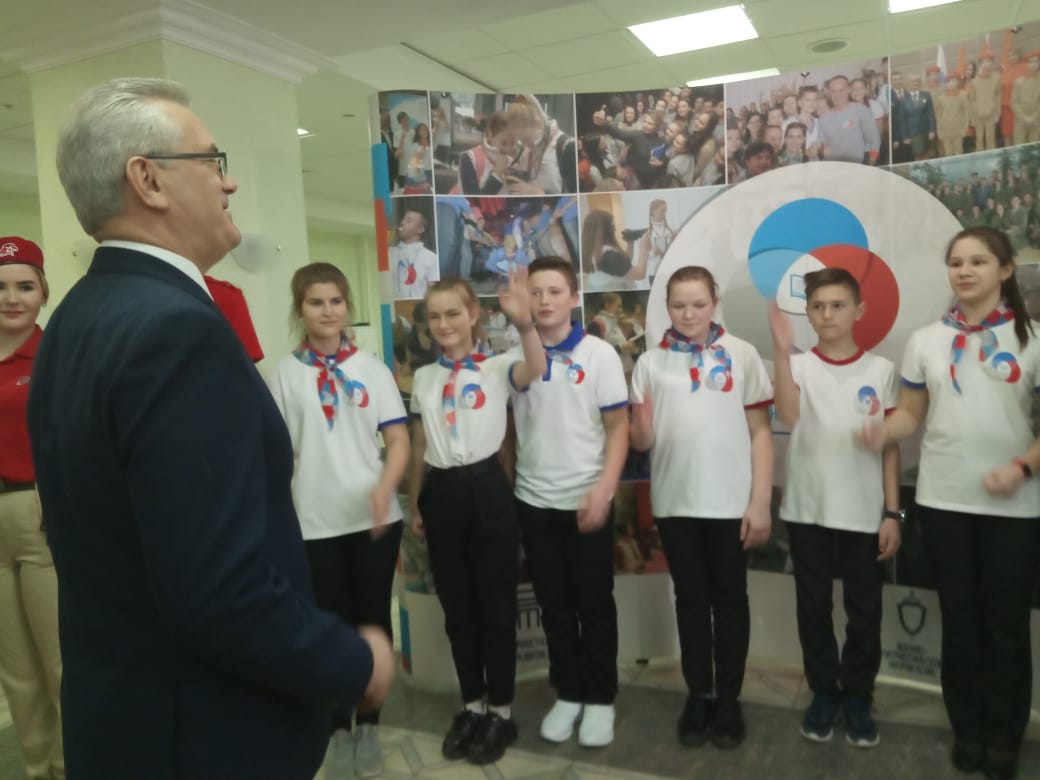 27 февраля 2020г. в Пензенской областной библиотеке им. Лермонтова состоялся II региональный форум классных руководителей «Семья и школа: ценность сотрудничества». 27 февраля 2020г. в Пензенской областной библиотеке им. Лермонтова состоялся II региональный форум классных руководителей «Семья и школа: ценность сотрудничества».