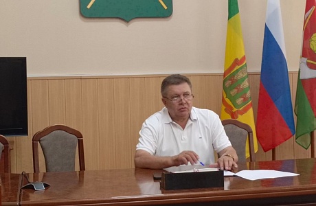 Глава Мокшанского района Николай Тихомиров провел рабочее совещание 