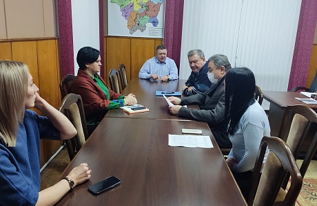 Глава Мокшанского района Н.Н.Тихомиров провел совещание по вопросу реконструкции сторожевой башни в р.п.Мокшан.