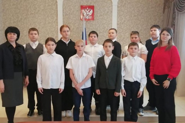 В территориальном отделе ЗАГС Мокшанского района для учащихся МБОУ СОШ № 2 р.п. Мокшан была проведена лекция «Что такое ЗАГС?» В территориальном отделе ЗАГС Мокшанского района для учащихся МБОУ СОШ № 2 р.п. Мокшан была проведена лекция «Что такое ЗАГС?»