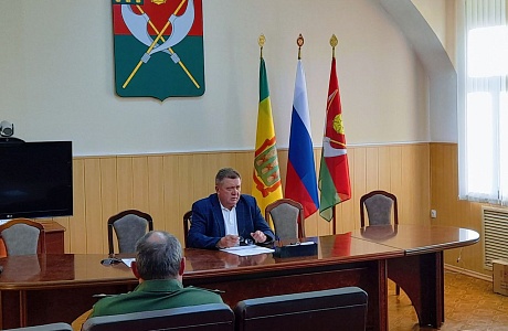 Глава Мокшанского района Тихомиров Н.Н. провел очередное плановое совещание 