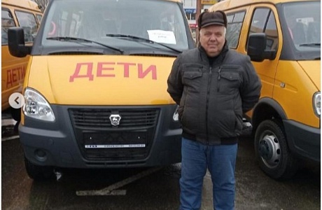 Новая ГАЗель для подвоза детей передана в школу с. Царевщино в числе 28 автобусов, которые получены школами Пензенской области за счёт средств федерального бюджета. 