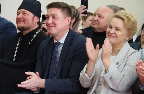 Прошло торжественное мероприятие, приуроченное к Международному дню защиты детей и Дню рождения Центра социального обслуживания и реабилитации детей и молодежи «Росток»
