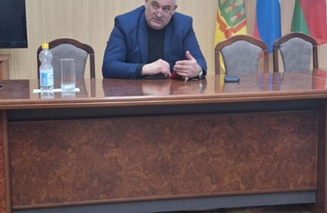 В администрации Мокшанского района прошло совещание по вопросам благоустройства с собственниками объектов торговли и бизнеса