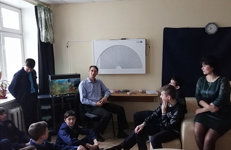 11.03.19. психологом БППК Мокшанского района Шиловым А.А. был проведен психологический тренинг на сплочение коллектива с учащимися 8 «Б» класса МБОУ СОШ №1.