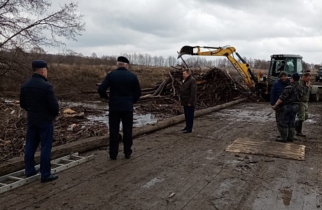 Глава Мокшанского района Н.Н.Тихомиров с рабочим визитом посетил с.Долгоруково Чернозерского сельсовета.