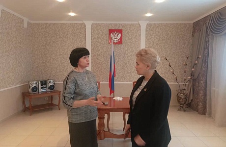 Глава Мокшанского района Решетченко А.В. посетила Территориальный отдел ЗАГС Мокшанского района