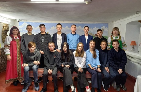 В МУЗЕЕ ВОЗРОЖДАЮТ РУССКИЕ ТРАДИЦИИ